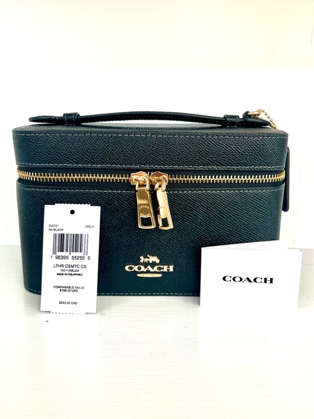 COACH leather cosmetic case🖤🖤 - Picture 8 of 8